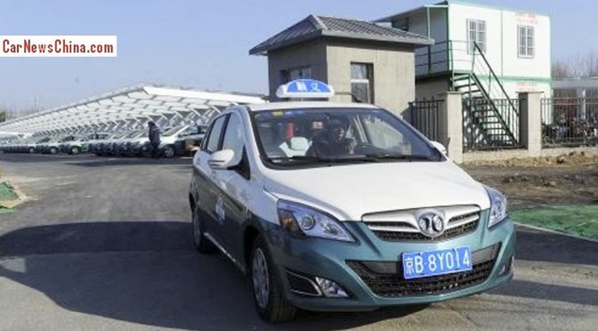 Ab sofort fahren 200 Elektro-Taxis in Peking